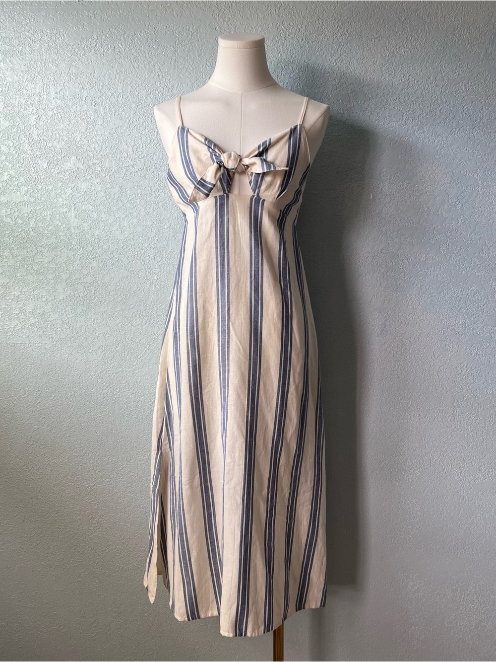 Roxy Women’s S Blue Cream Striped Maxi Dress Tie Front Cutout Coastal Boho